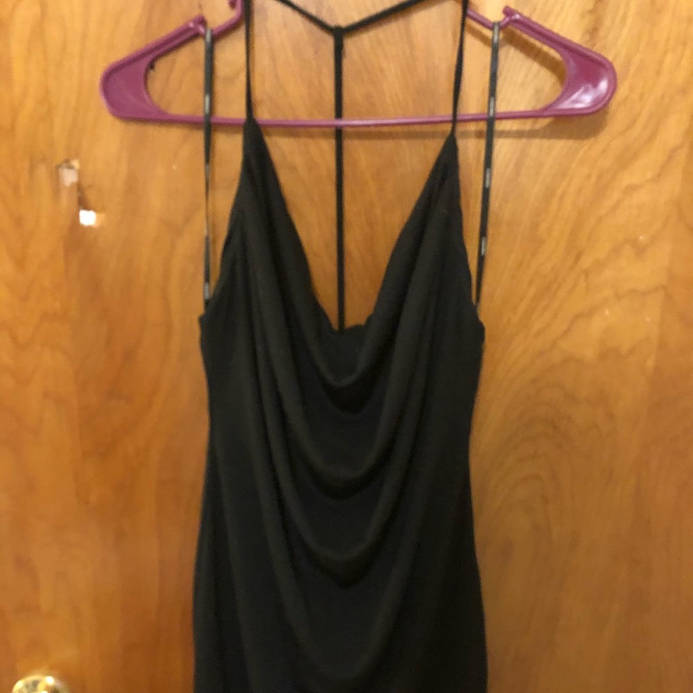 Black bodycon dress